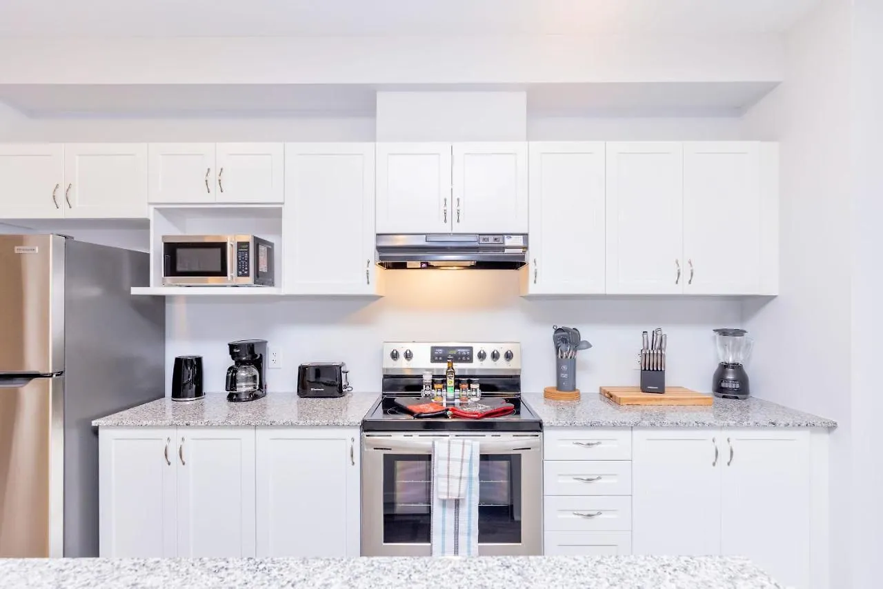 Near Dt Ottawa - Contemporary 3Br Townhouseヴィラ カナダ