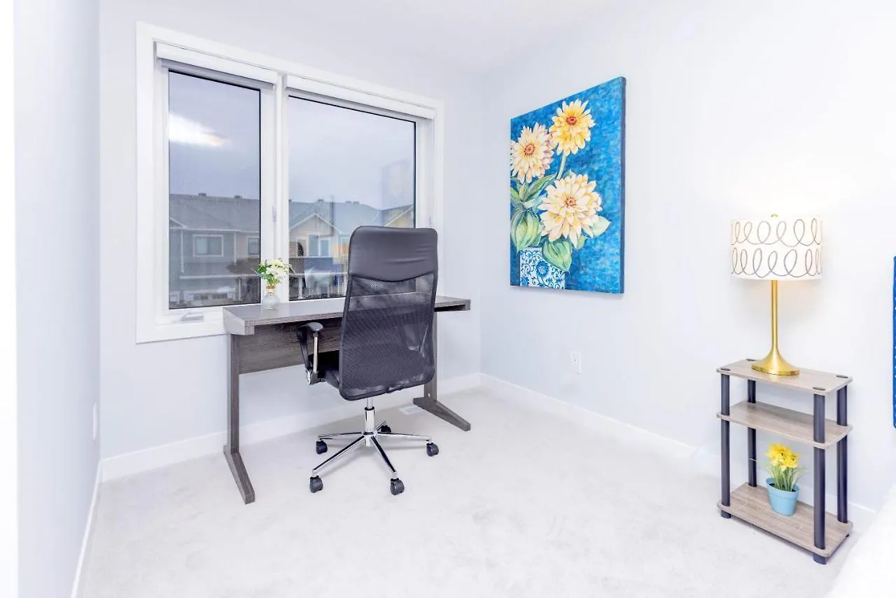 別荘 Near Dt Ottawa - Contemporary 3Br Townhouseヴィラ カナダ